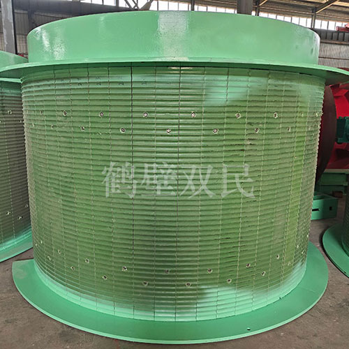 星空彩票安卓app2JK-3.0×1.8P矿井提升机发货现场!